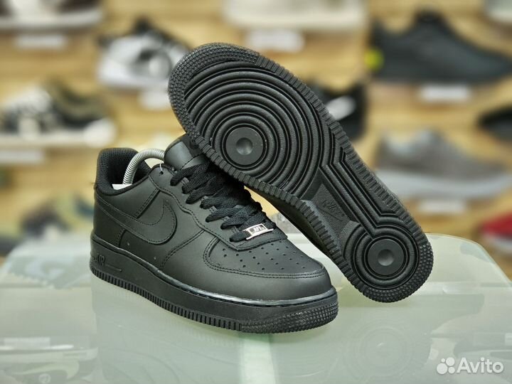 Кроссовки Nike air Force