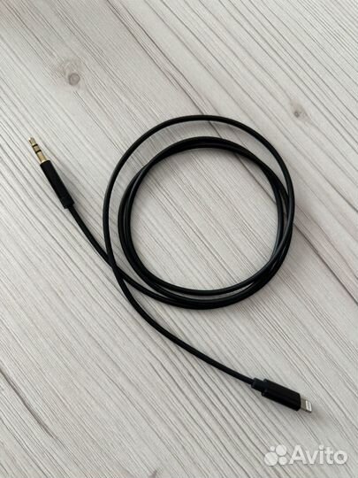 Кабель lightning на 3,5 jack (1 метр )