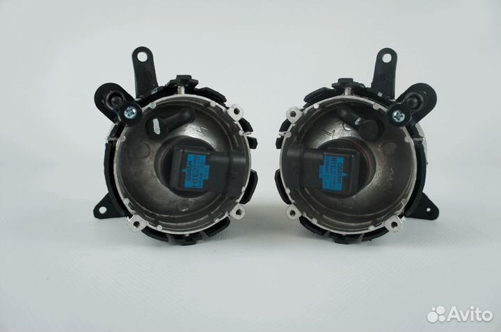 Противотуманная фара птф Mitsubishi Lancer X