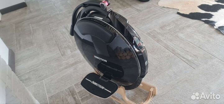 Моноколесо inmotion v10