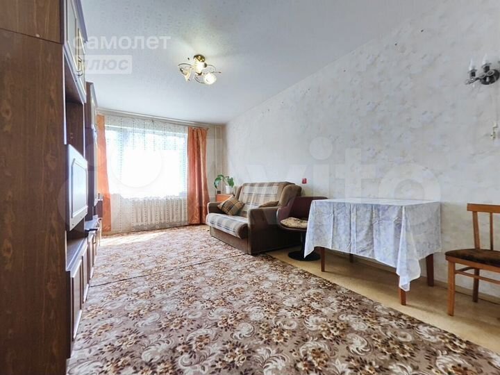 2-к. квартира, 58,3 м², 2/5 эт.