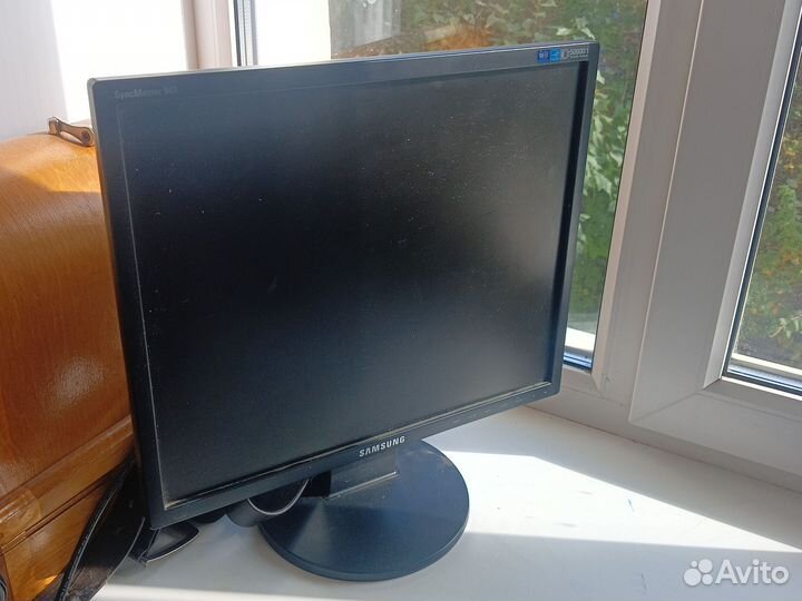 Монитор для компьютера бу