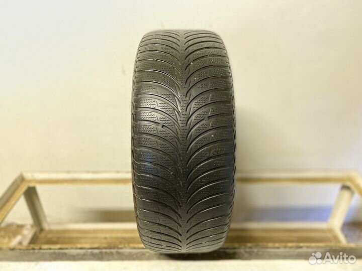 Goodyear UltraGrip Ice+ 215/55 R17 95T