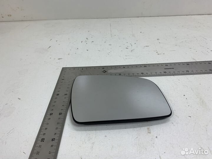 Зеркальный элемент широкий RH opel zafira B