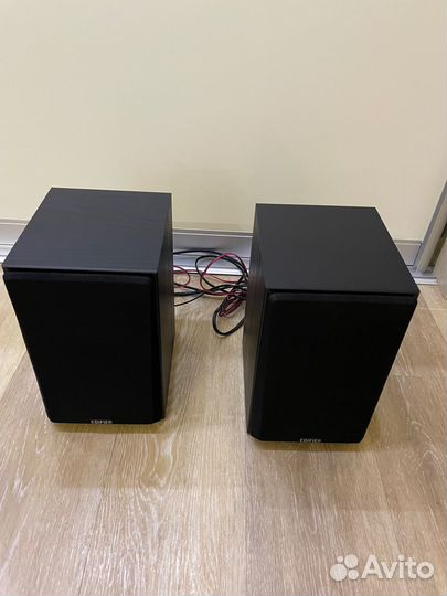 Акустические колонки 2.0 Edifier R1100