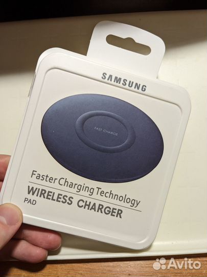 Беспроводное зарядное устройство Samsung