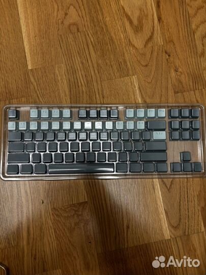 Механическая клавиатура thunderobot