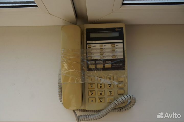Телефон LG GS-472H