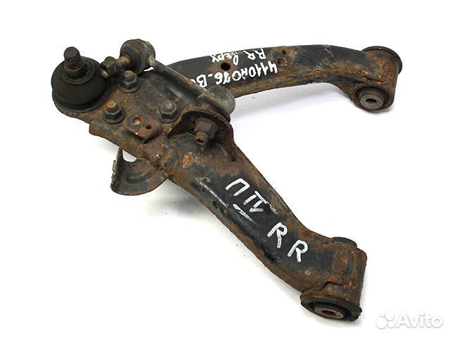 Рычаг подвески задний правый Mitsubishi Pajero 4