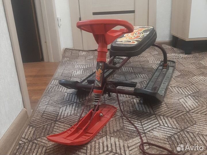 Детский снегокат