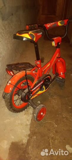 Детский трехколесный велосипед