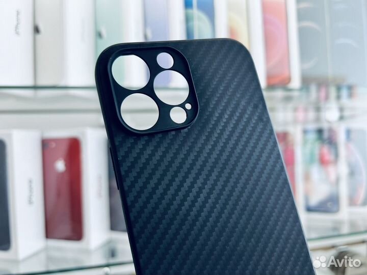 Чехол на iPhone 13 Pro Max