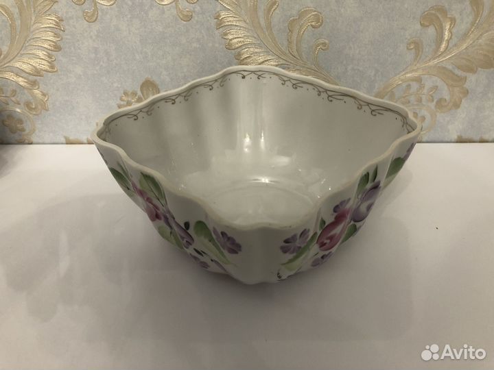 Набор салатников новый