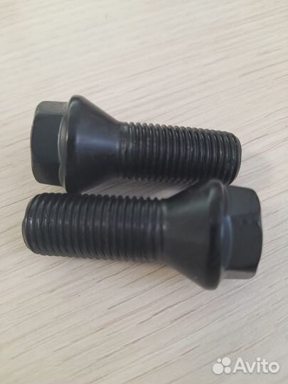 Колёсные болты М14*1,25/ М14*1,5