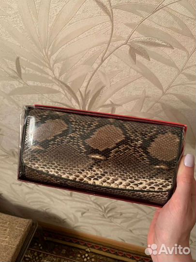 Кошелек женский натуральная кожа змеи