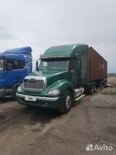 Freightliner Columbia, 2003
