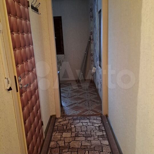 2-к. квартира, 55 м², 1/2 эт.