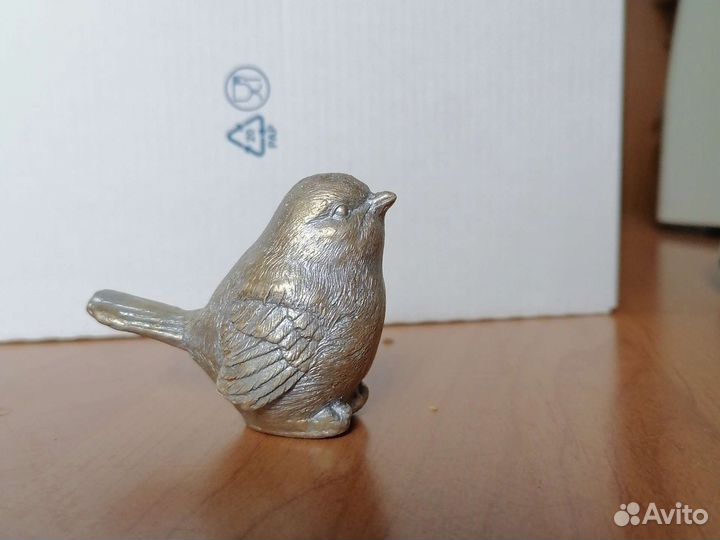 Фигурка птички