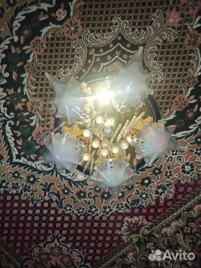Люстра потолочная