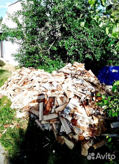 Дрова сухие навалом