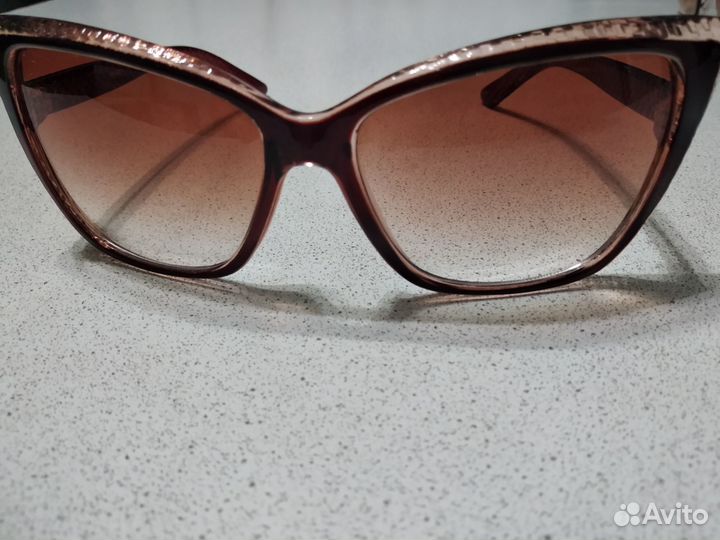 Солнцезащитные очки женские