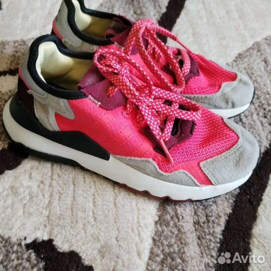 Кроссовки adidas
