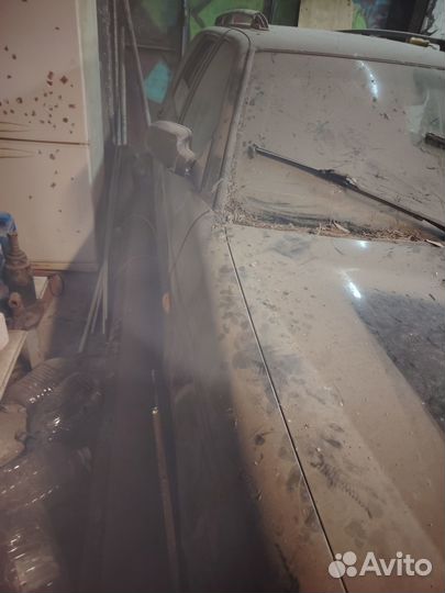 LADA Priora 1.6 МТ, 2010, битый, 150 000 км