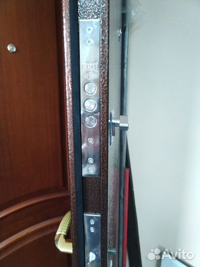 Дверь цельнометаллическая, утеплённая, 860* 2050 М