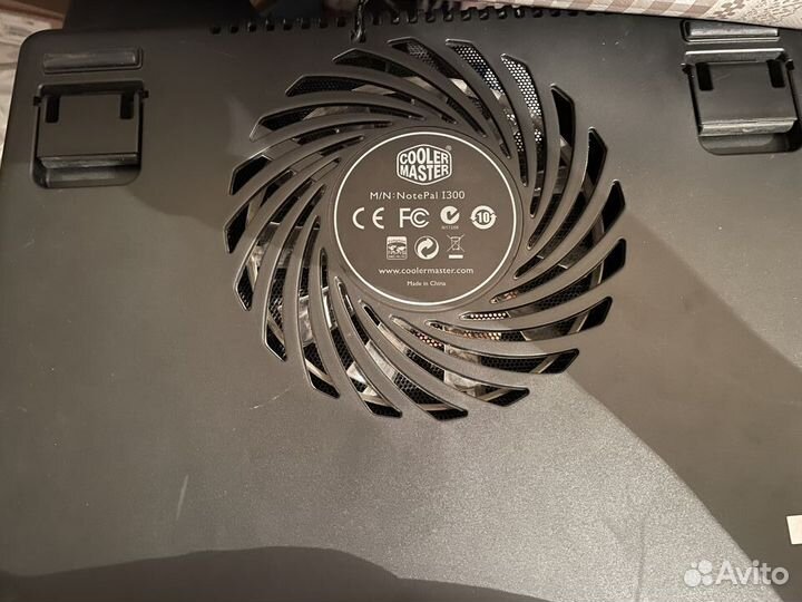 Подставка для охлаждения ноутбука cooler master