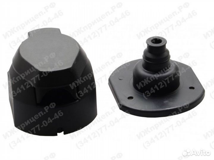 Розетка для фаркопа с уплотнителем