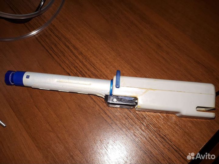 Плойка для кудряшек