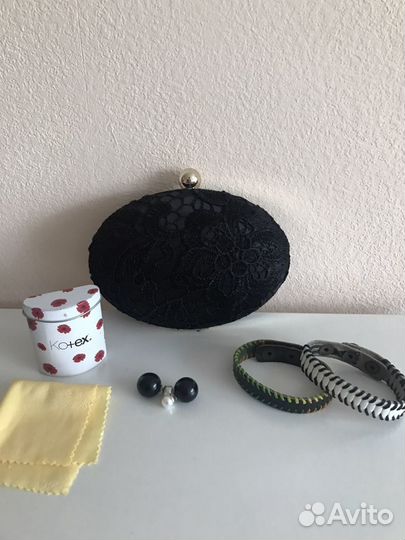 Аксессуары для женщин