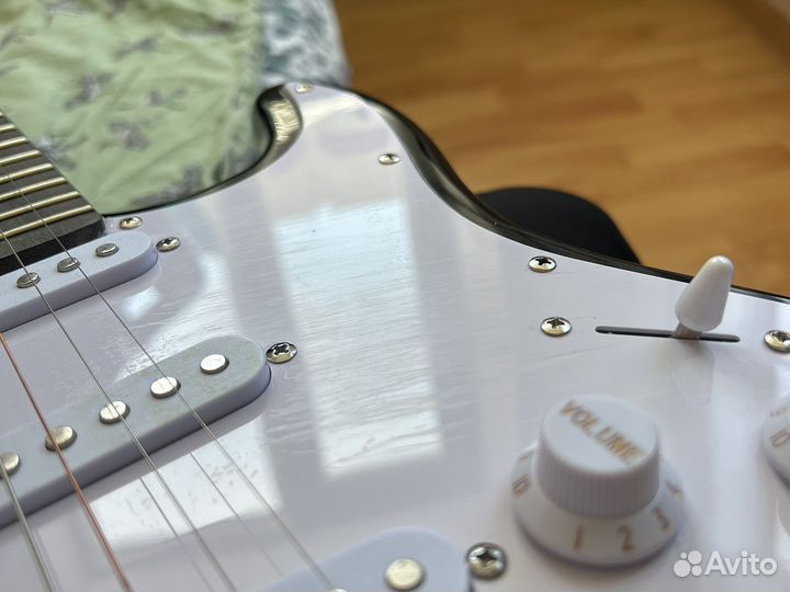 Электрогитара Rocket (все струны)