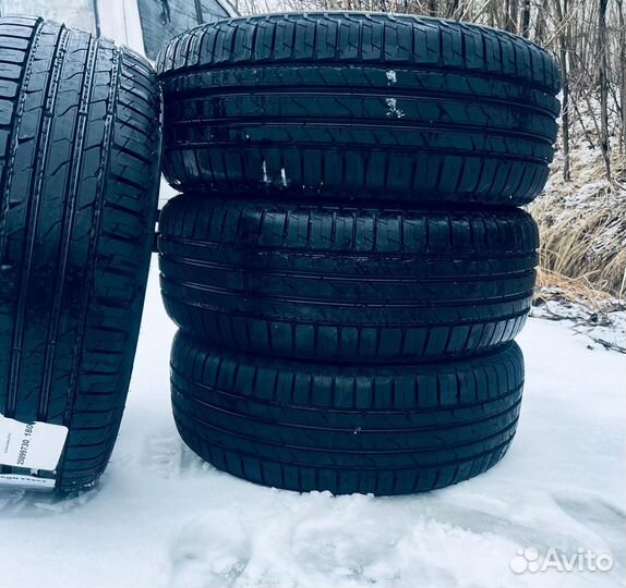 Ikon Tyres Character Aqua SUV 225/65 R17