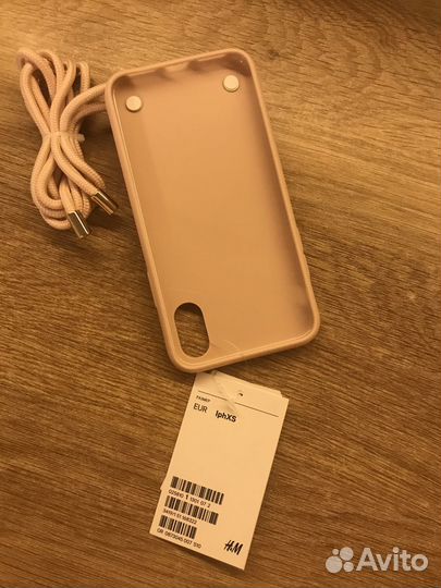 Чехол на шнурке для iPhone XS новый