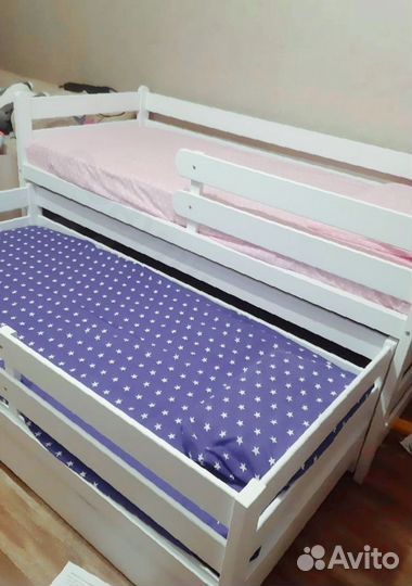 Детская кровать для двоих из настоящего дерева