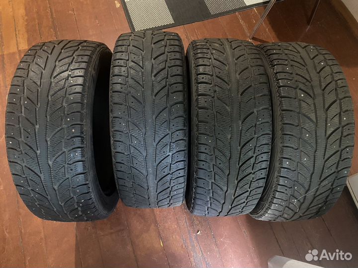 Cooper Weather-Master WSC 215/55 R18 95T