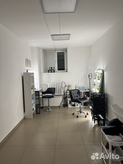 Рабочее место с водой