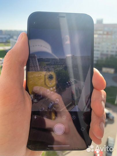 iPhone 12, 64 ГБ