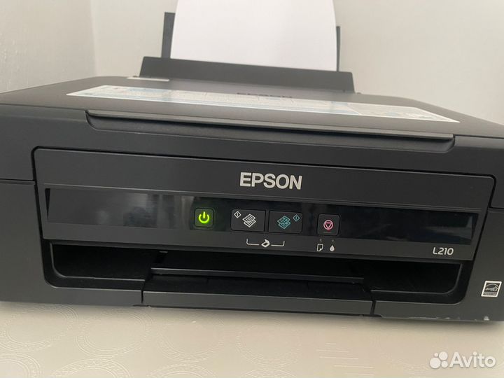 Цветной лазерный принтер epson