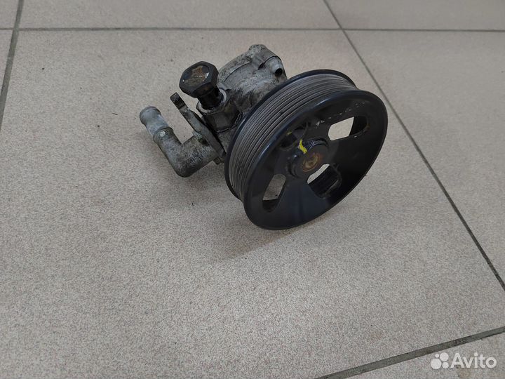 Насос гур оригинал Hyundai H-1 2,5CRDi