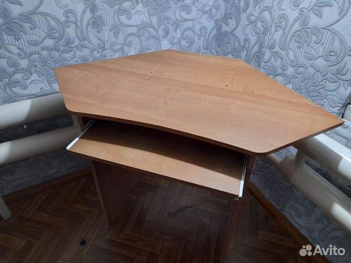 Компьютерный стол бу