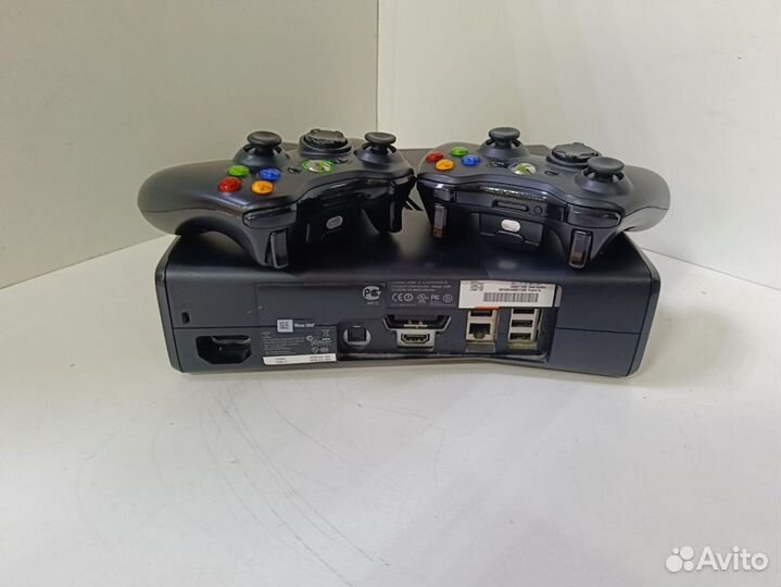 Игровые приставки Microsoft Xbox 360S 250GB