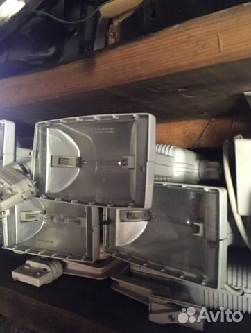 Прожектор металло-галогеновый