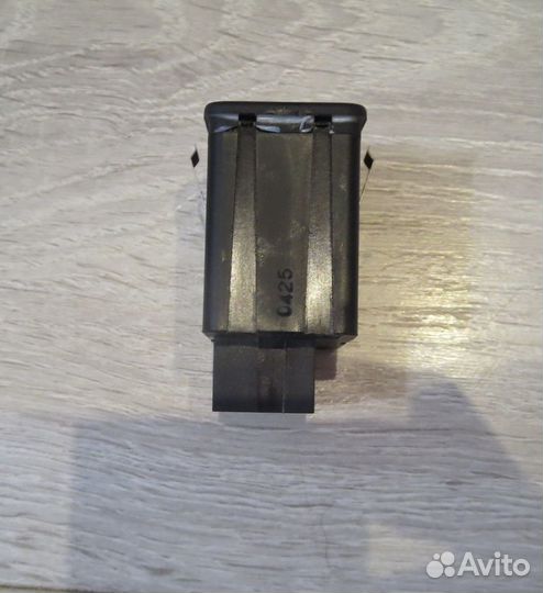 Регулятор яркости подсветки VW Tiguan 5M0941334A