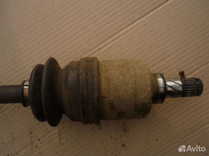 Привод Nissan Primera P12 1.6 МКПП 24 зубца