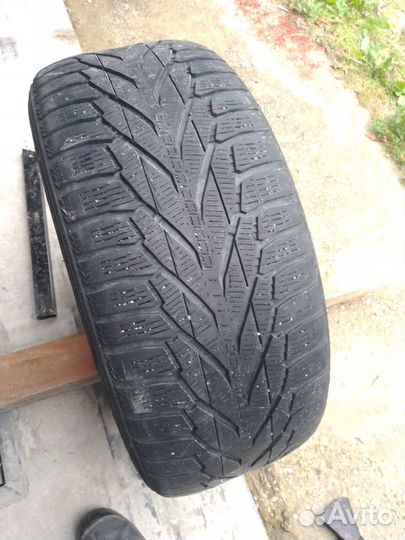 Nokian Tyres Hakkapeliitta R2 SUV 255/50 R19