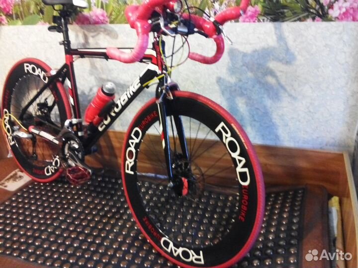 Спортивный, шоссейный велосипед