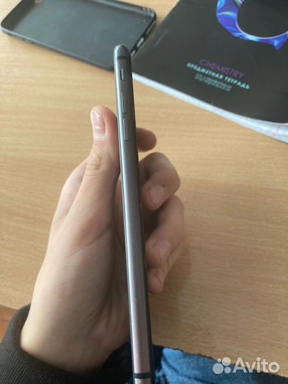 iPhone 8 Plus, 64 ГБ