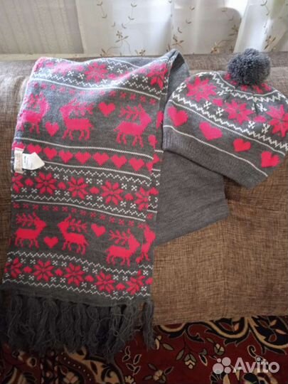 Комплект шапка и шарф